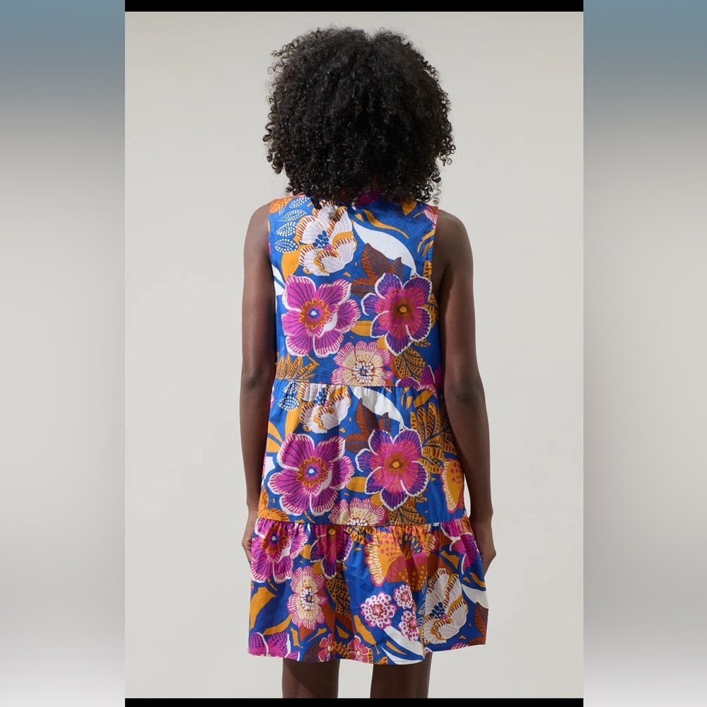 SugarLips Eveline Floral Gemmely Shift Mini Dress - Picture 2 of 7